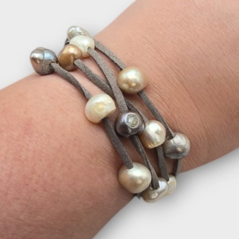 Freshwater Pearl Multi Strand Suede Leather Magnetic Clasp Bracelet Boho Chic